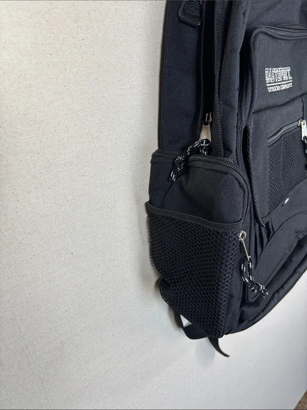 Eastsport Black Men's Backpack – Everyday Commuter Pack
